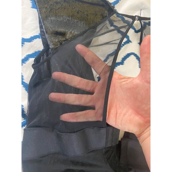 Victoria Secret Women's Black Deep V Plunge Velvet Body Suit - Medium - Picture 9 of 13